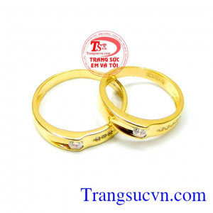 Nhẫn cưới tình yêu ý nghĩa đẹp sản phẩm có thiết kế tuyệt vời, kết hợp với sự khéo léo tinh tế