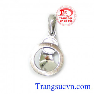 Mặt dây chuyền vàng tây sang trọng
