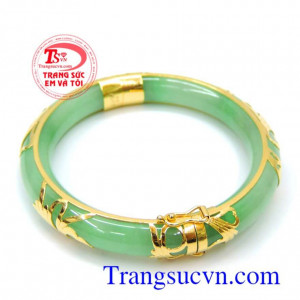 Vòng tay tinh tế và đẳng cấp, ngọc thiên nhiên 100%. Vòng Ngọc bọc vàng 10K