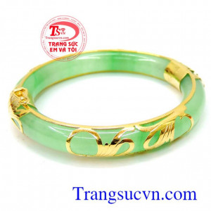 Vòng jadeite đeo hợp mệnh Quý phái, Vòng cẩm thạch hoa văn đẹp. 