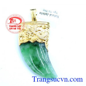 Vuốt ngọc may mắn