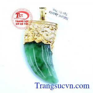 Vuốt ngọc may mắn