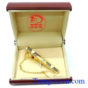 Kẹp caravat món trang sức đảm bảo chất lượng,và không thể thiếu của sếp,kẹp caravat dành cho sếp. Kẹp caravat đẹp