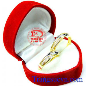Nhẫn cưới ánh mắt tình yêu