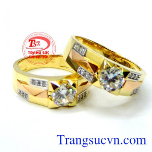 Nhẫn cưới chế tác đẹp nhập khẩu nguyên chiếc