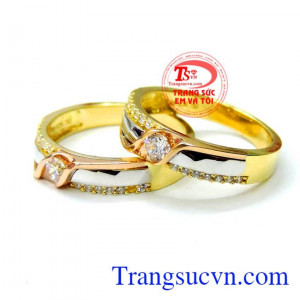 Bảo tín tình yêu là cặp nhẫn cưới, đánh dấu thời khắc quan trong là điểm khởi đầu cho cuộc sống gia đình hạnh phúc