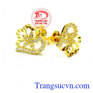 Khuyên tai thiên thần đảm bảo chất lượng.