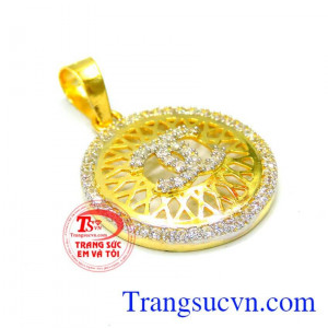 Mặt dây chuyền vàng nữ đẹp bảo hành 6 tháng, giao toàn quốc.
