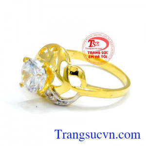 Sáng bền đẹp ưu điểm hạt đá nổi cao. Nhẫn nữ danh giá