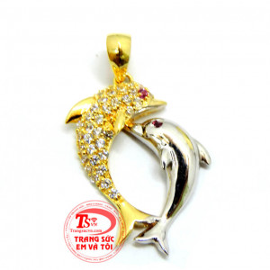 Bán chiếc  Mặt dây cá heo vàng,chất lượng đảm bảo uy tín và tinh tế,