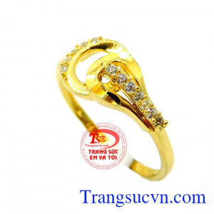 Nhẫn nhẹ vàng xinh