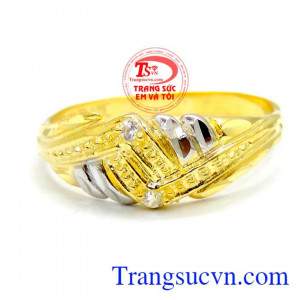 Nhẫn nữ cỏ tình yêu chân tình trong mọi khảnh khắc của cuộc sống. Nhẫn cỏ tình yêu