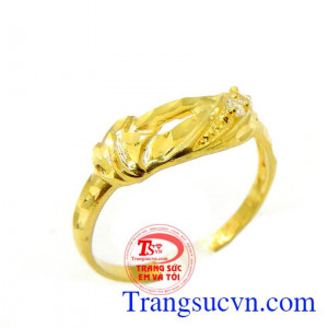 Bán Nhẫn nữ trầu cau dành cho nữ.