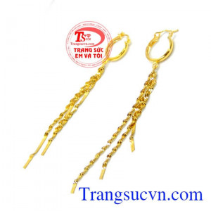 Hoa tai tua vàng thương hiệu Em và Tôi chất lượng vàng đảm bảo, uy tín.