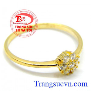Nhẫn nữ vàng tây,được thiết kế tinh tế. Nhẫn nữ nhỏ xinh vàng