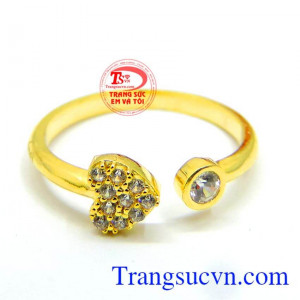 Nhẫn vàng quả tim ,nhẫn nữ vàng tây. 