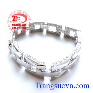 Chất lượng vàng làm lắc tay đảm bảo Lắc tay vàng trắngLắc tay là món trang sức vàng được phái mạnh ưa chuộng đeo ở cổ tay trái hoặc tay phải. Lắc vàng trắng 18k