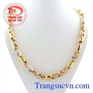 Dây chuyền nam sang trọng, đẳng cấp