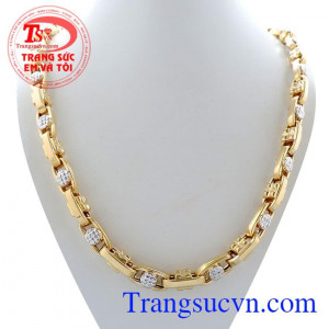 Dây chuyền nam sang trọng, tinh tế