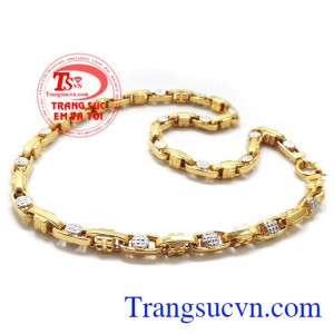 Dây chuyền nam sang trọng, tinh tế