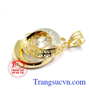 Mặt dây chuyền vàng kim cương đẹp