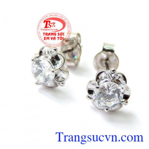 Đôi Nụ hoa tai vàng 18k trắng giao hàng trên toàn quốc. 