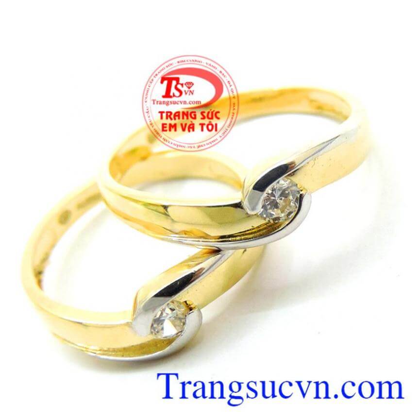 Cặp Nhẫn Love, nhẫn cưới vàng tây 18k thắt chặt tình duyên TSVN015068