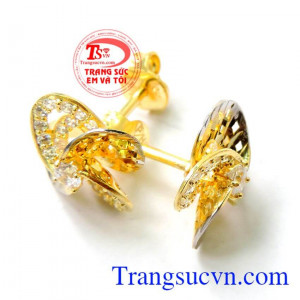 Đôi Cánh hoa hạnh phúc là món quà tinh tế dành cho phái đẹp,