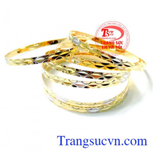 Bộ vòng tuần vàng dành cho nữ,với mong muốn niềm vui được trọn vẹn cả tuẩn.