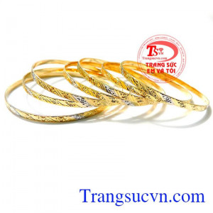 Cơn lốc vòng tuần vàng