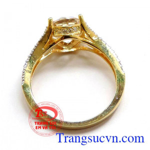 Bán nhẫn nữ vàng dành cho nữ,nhẫn nữ vàng tây,được thiết kế tinh tế. Chiếc nhẫn nữ vàng tinh