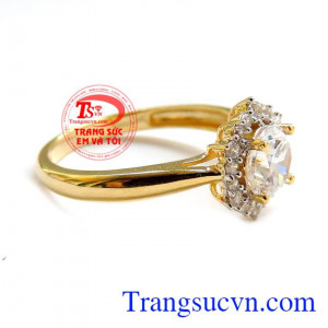Nhẫn vàng nữ tính đáng yêu Nhẫn nữ được khách hàng ưa chuộng là sản phẩm được nhiều phái nam lựa chọn để tặng cho người mình yêu thương