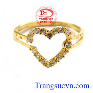 Nhẫn nữ bảo hành 6 tháng giao toàn quốc, thanh toán an toàn. Trái tim trong sáng nhẫn