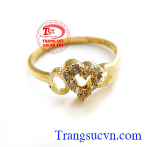Nhẫn nữ vàng dành cho nữ,nhẫn nữ vàng tây,được thiết kế tinh tế, đeo xinh xinh trên ngón tay đeo nhẫn. Nhẫn trái tim nhỏ xinh