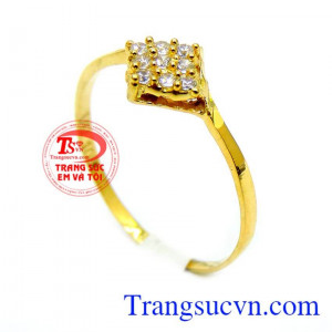 Nhẫn nữ kết vàng đẹp nhẫn thời trang nữ giá rẻ uy tín chất lượng. Nhẫn nữ kết vàng đẹp