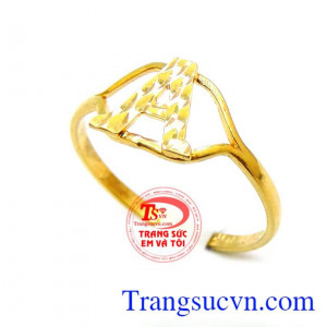 Nhẫn nữ chữ A
