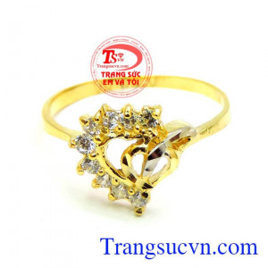 Nhẫn trái tim nữ vàng lồng