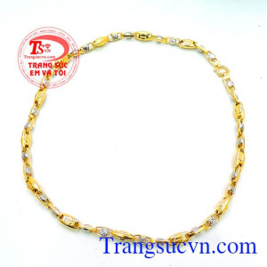 Dây chuyền vàng nam cao cấp Dây chuyền đa dạng mẫu dây vàng và kiểu phù hợp mọi lứa luổi có thể đeo làm tôn lê sự tinh tế và lịch lãm cho bản thân