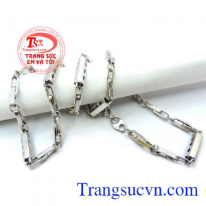 Dây vàng trắng 18k Italy là món quà dành cho bạn nam