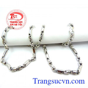 Dây chuyền nam phong cách