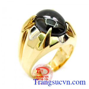 Nhẫn nam vàng đá đen bóng Nhẫn nam vàng tây thiết kế và chế tác tinh tế