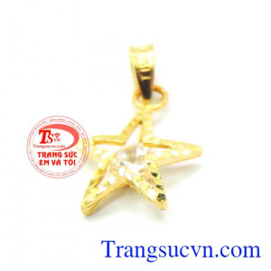 mặt dây bảo hành 6 tháng Uy tín về chất lượng vàng,Khách hàng ưa chuộng làm quà trong các dịp lễ tết và ngày kỷ niệm 