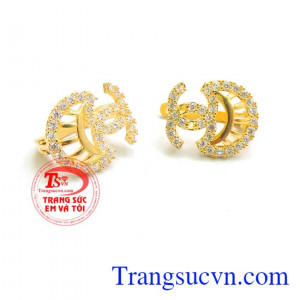 Hoa tai vàng kiểu cách, hoa tai vàng tây dành cho nữ kiểu tinh tế, đeo hoa tai hợp thời trang.