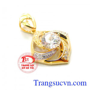 Mặt vàng 10k đá trắng