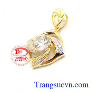 Mặt vàng 10k đá trắng