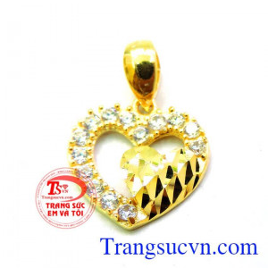 Mặt dây vàng tây đá trái tim