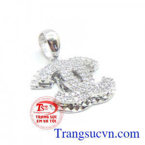 Mặt dây chuyền vàng trắng