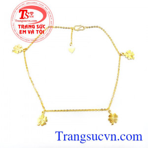 Lắc chân vàng cỏ 4 lá