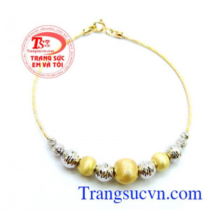 Chiếc lắc vàng italy hạnh phúc chất lượng vàng đảm bảo.