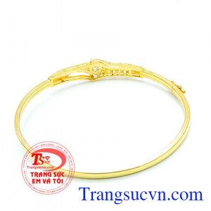 Vòng vàng cho nữ đeo toàn quốc an toàn tuyệt đối. Vòng vàng cho nữ đeo